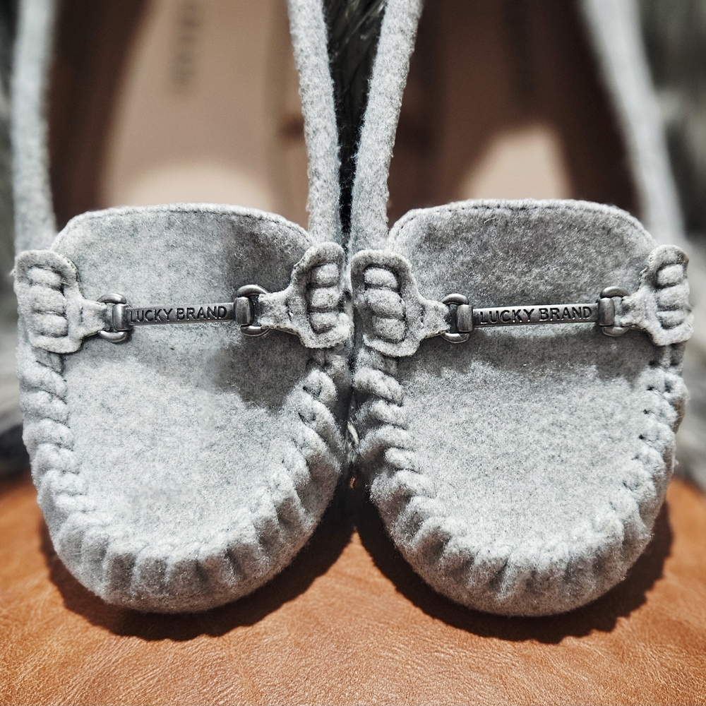 Lucky Brand Gray Moccasin Slippers